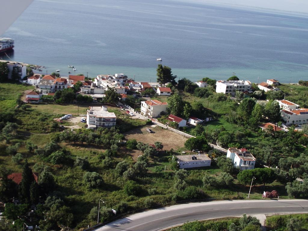 Pension Lakis Prínos Exterior foto