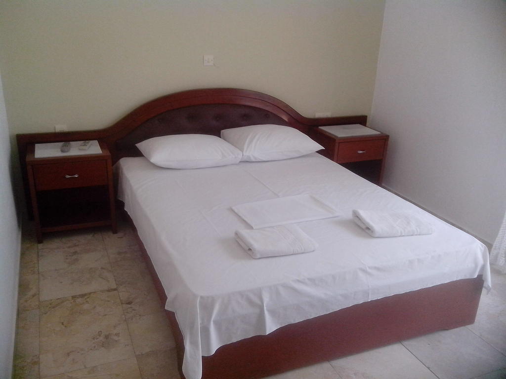 Pension Lakis Prínos Habitación foto
